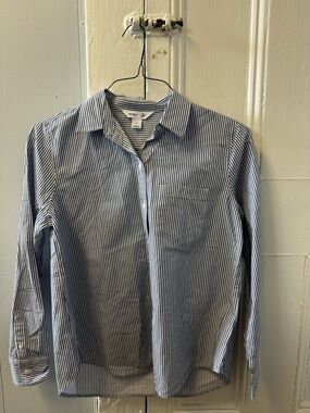 Club Monaco Men's Blue Stripe Button-Up Shirt